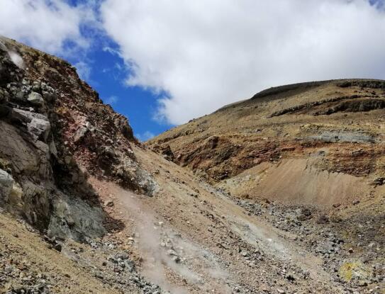 Upper Te Maari Crater April 2026
